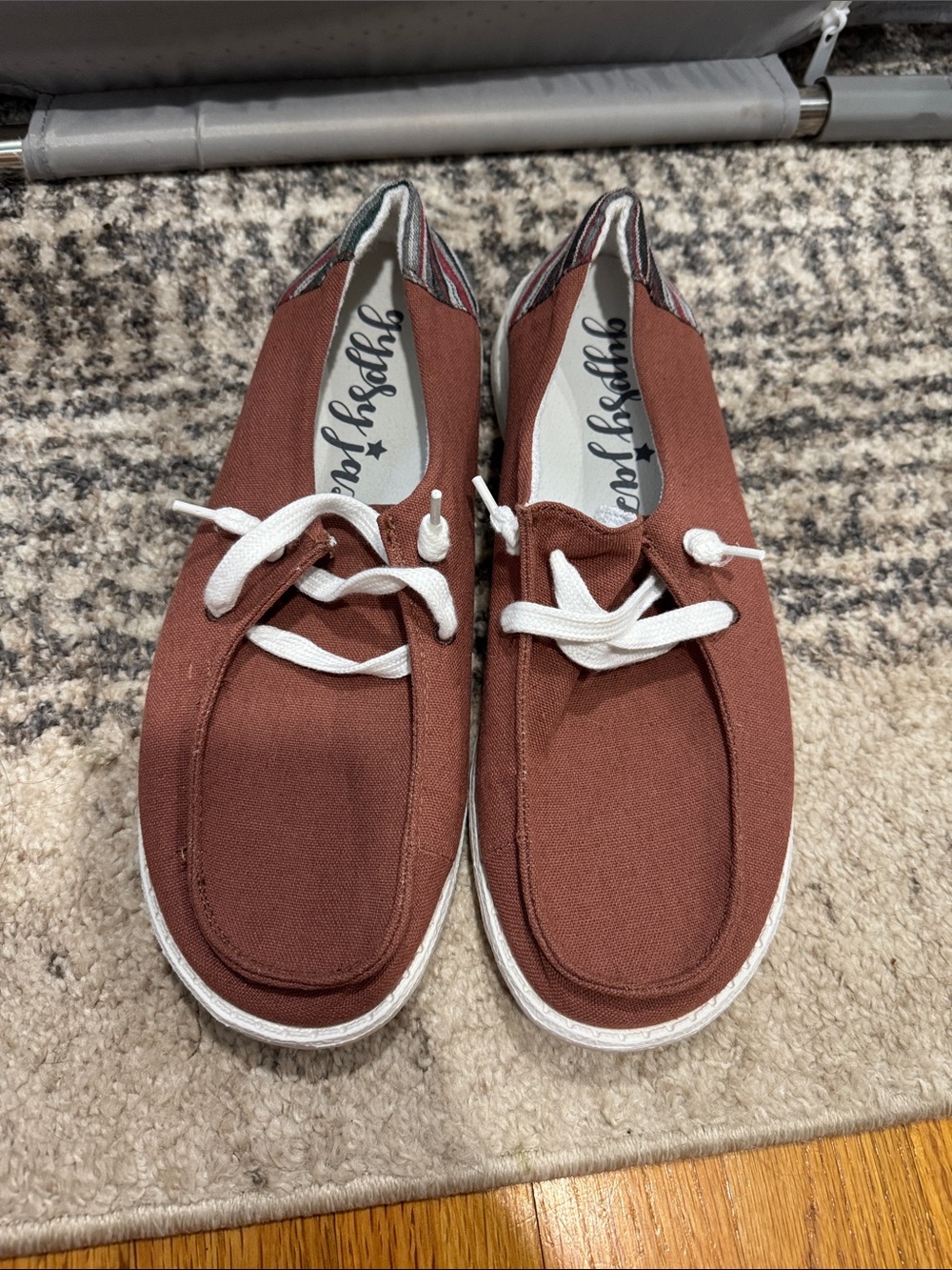 Gypsy Jazz Rust Canvas Lace-Up Slip-On Sneakers